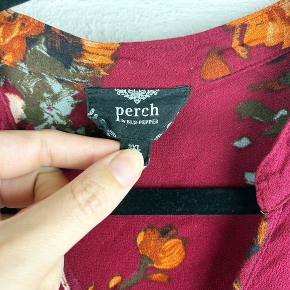 Perch by Blue Pepper‎ Burgundy Floral Gauzy Blouse High-Low Hem Size 3X - Picture 4 of 8